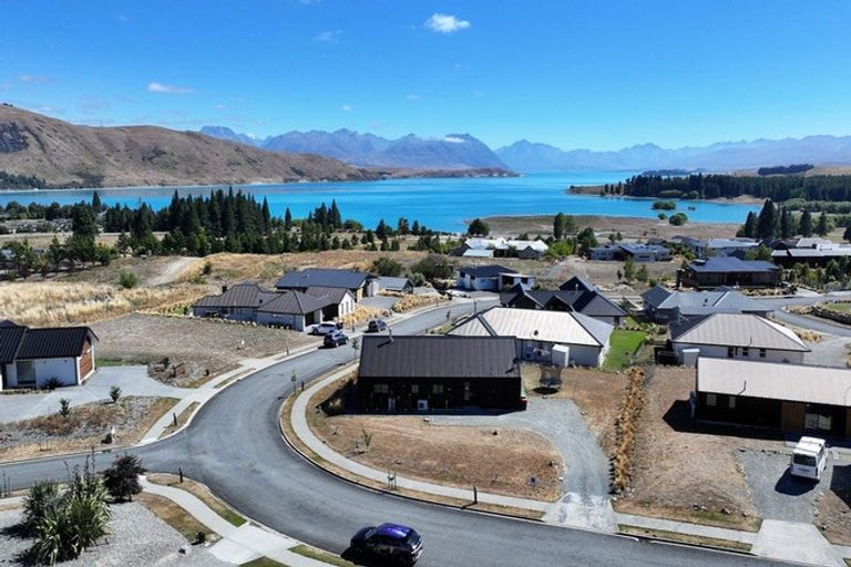 Photo of property in 21 Mistake Drive, Lake Tekapo, 7999