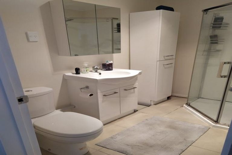 Photo of property in 36 Sturm Avenue, Massey, Auckland, 0614