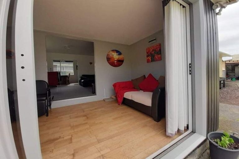 Photo of property in 77 Pasadena Crescent, Totara Park, Upper Hutt, 5018