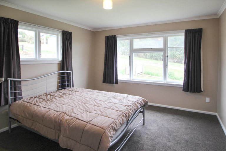 Photo of property in 15 Semple Street, Kakanui, Oamaru, 9495