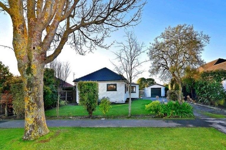 Photo of property in 24 Leistrella Road, Hoon Hay, Christchurch, 8025