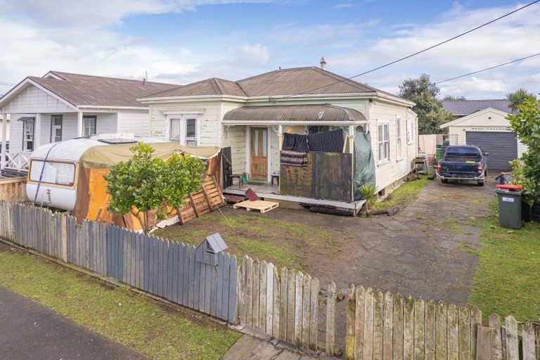Photo of property in 5 Mahoney Street, Whanganui East, Whanganui, 4500