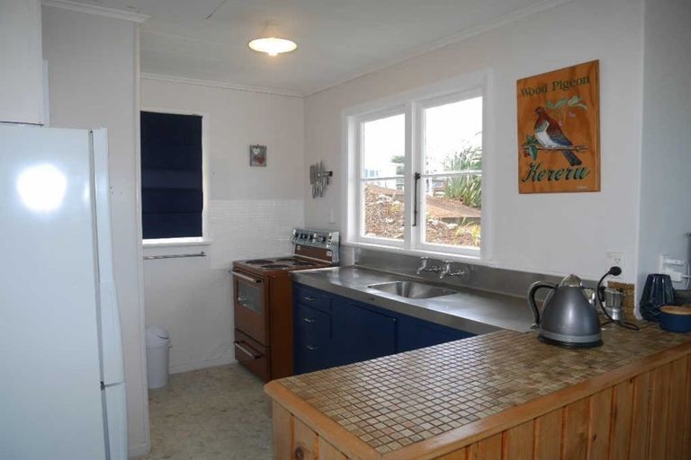 Photo of property in 81 Rosetta Road, Raumati South, Paraparaumu, 5032