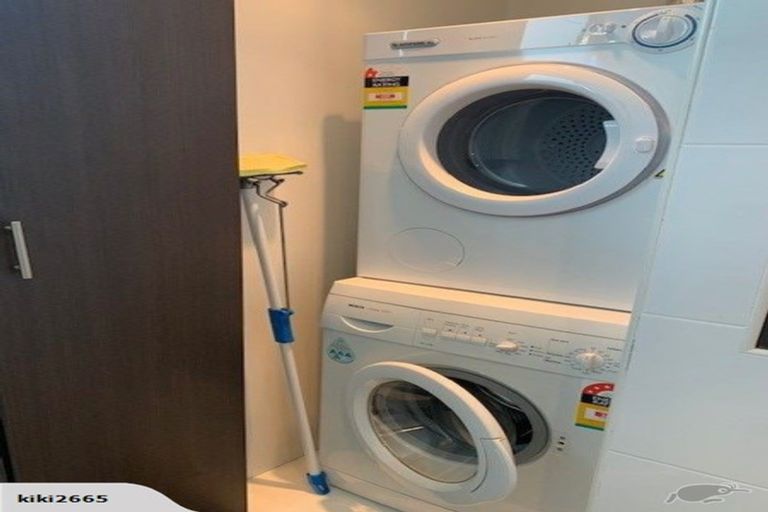 Photo of property in 78a Matipo Road, Mairangi Bay, Auckland, 0630