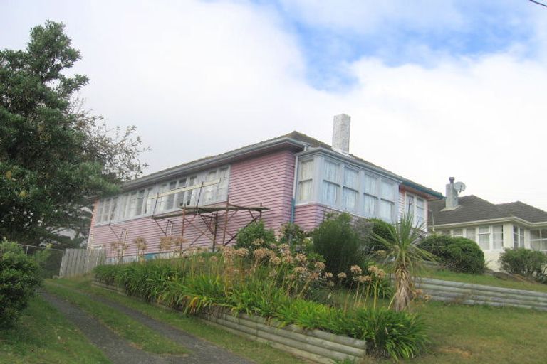 Photo of property in 6 Chew Place, Ranui, Porirua, 5024