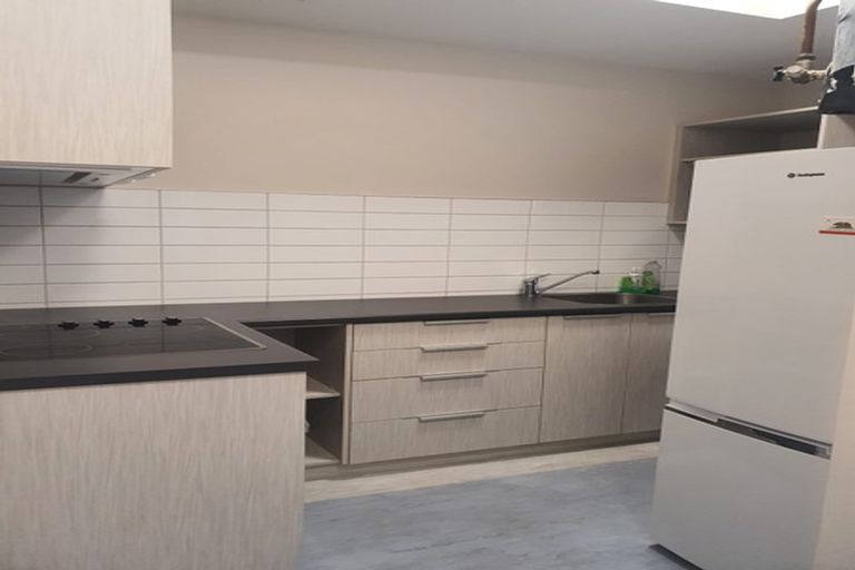 Photo of property in 13 Kensington Avenue, Petone, Lower Hutt, 5012