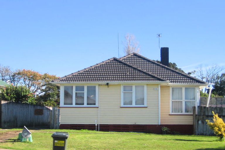 Photo of property in 74 Swaffield Road, Papatoetoe, Auckland, 2025