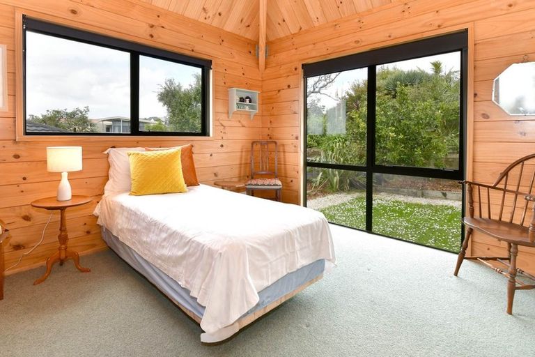 Photo of property in 12 Clansman Terrace, Gulf Harbour, Whangaparaoa, 0930