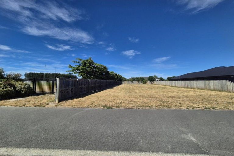 Photo of property in 14 Broadlands Drive, Rolleston, 7614