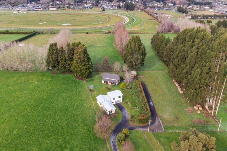 Photo of property in 246 Factory Road, Mosgiel, 9092