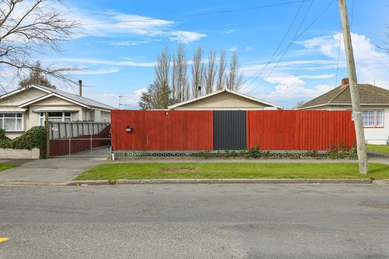 Photo of property in 60 Smith Street, Woolston, Christchurch, 8062