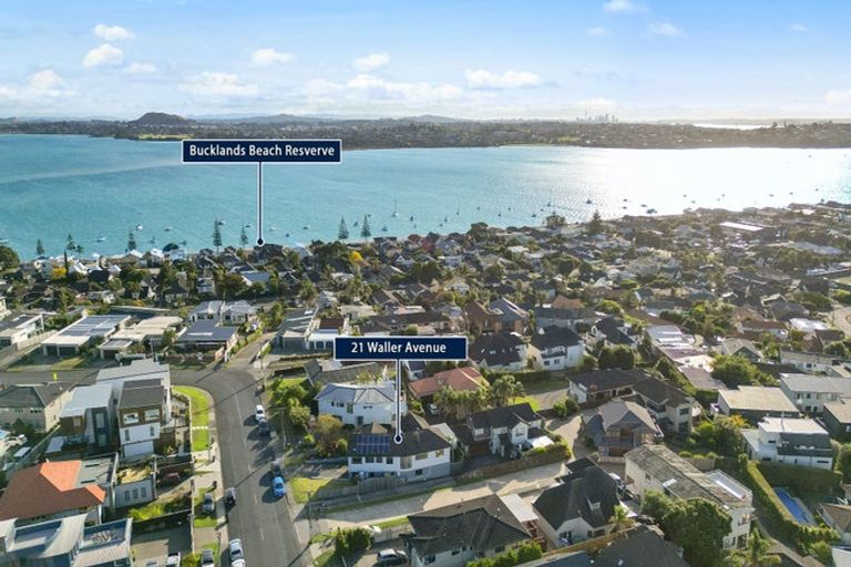 Photo of property in 21 Waller Avenue, Bucklands Beach, Auckland, 2012