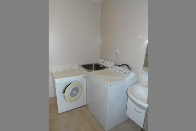 Photo of property in Marina Park Apartments, 44/146 Fanshawe Street, Auckland Central, Auckland, 1010