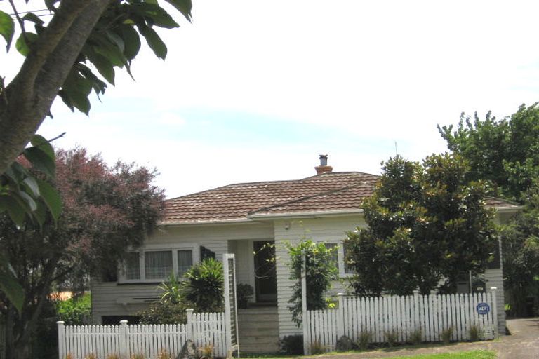 Photo of property in 23 Stewart Road, Mount Albert, Auckland, 1025