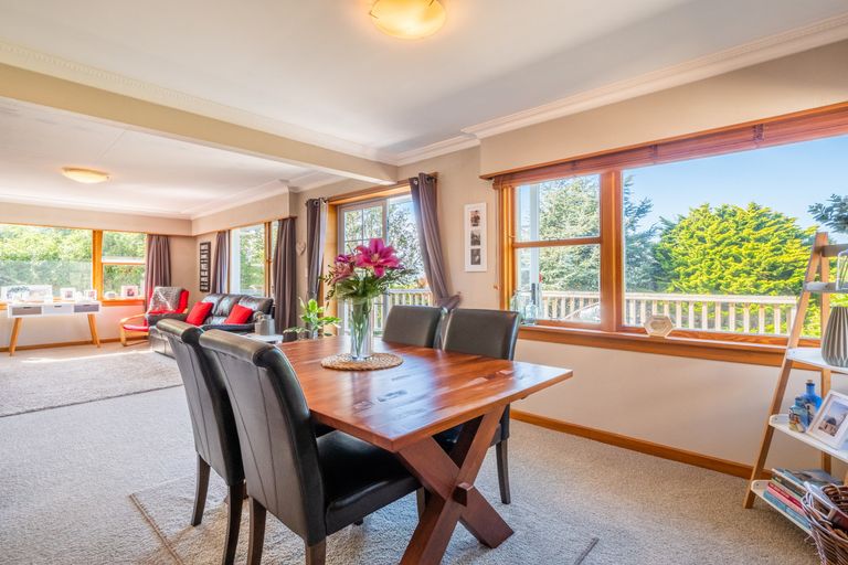 Photo of property in 121 Main Road, Fairfield, Dunedin, 9018