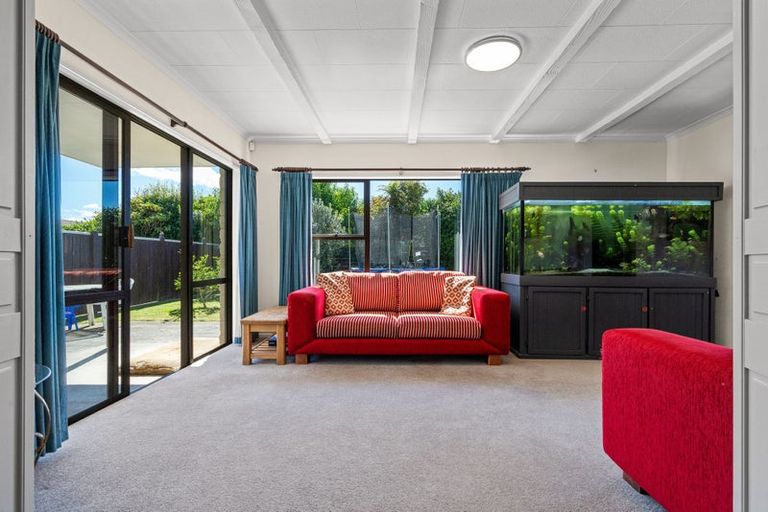 Photo of property in 35 Burn Street, Levin, 5510