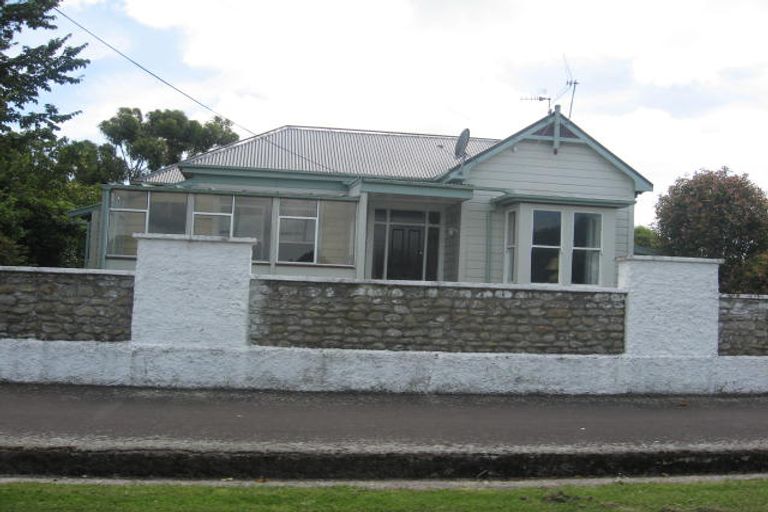 Photo of property in 9 Paterson Street, Pahiatua, 4910
