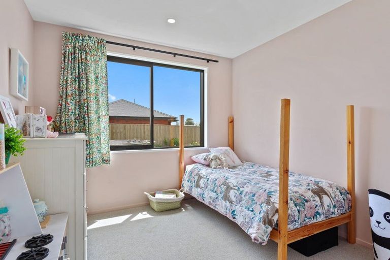 Photo of property in 11 Katipo Way, Pegasus, 7612