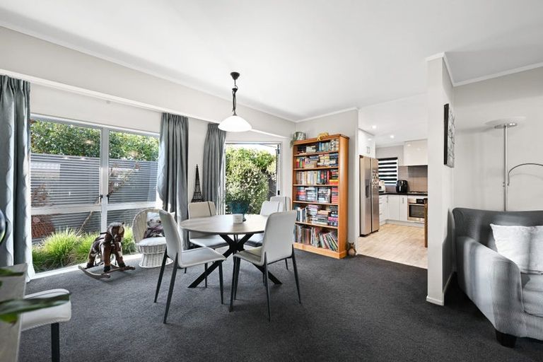 Photo of property in 30a Harrowfield Drive, Harrowfield, Hamilton, 3210