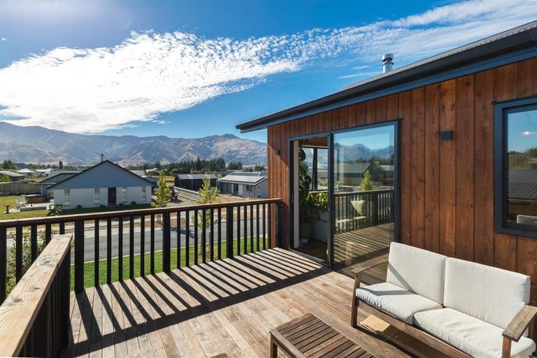 Photo of property in 11 Sentinel Drive, Lake Hawea, Wanaka, 9382