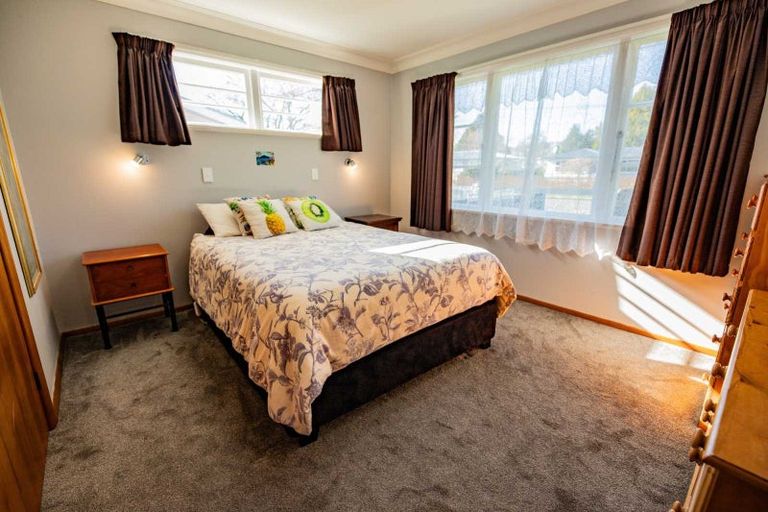 Photo of property in 5 Green Avenue, Levin, 5510