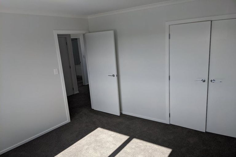 Photo of property in 1b Breakwater Way, Whitby, Porirua, 5024