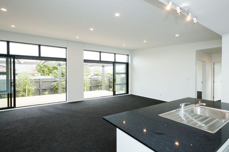 Photo of property in 3 Annandale Avenue, Takaro, Palmerston North, 4410