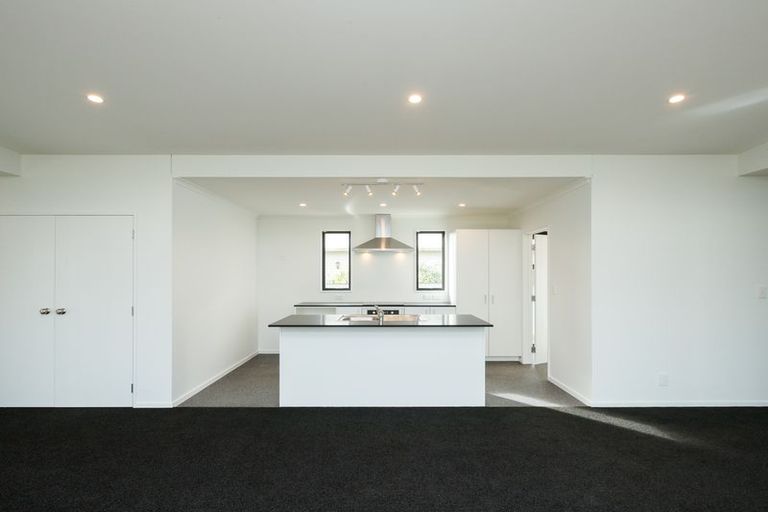 Photo of property in 3 Annandale Avenue, Takaro, Palmerston North, 4410