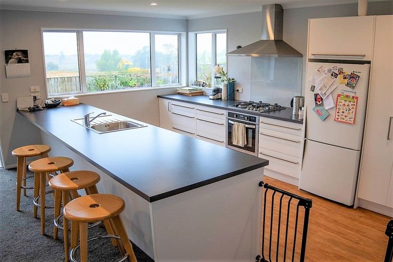 Photo of property in 81 Mapua Drive, Mapua, 7005