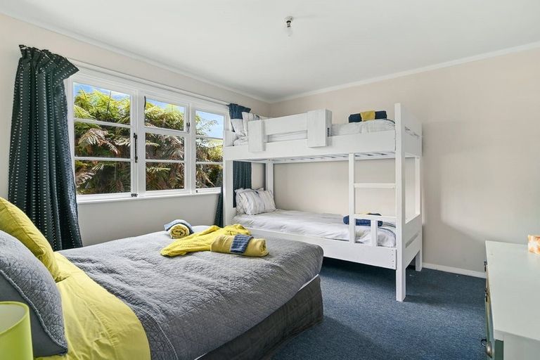 Photo of property in 26 Willow Avenue, Hannahs Bay, Rotorua, 3010