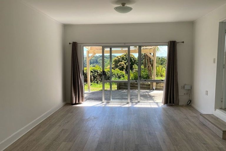 Photo of property in 12 Bryers Place, Bayview, Auckland, 0629