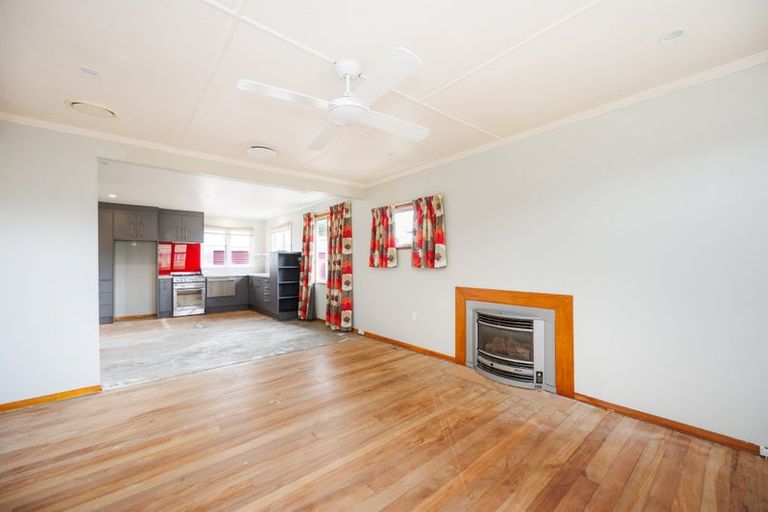 Photo of property in 8 Duff Crescent, Highbury, Palmerston North, 4412