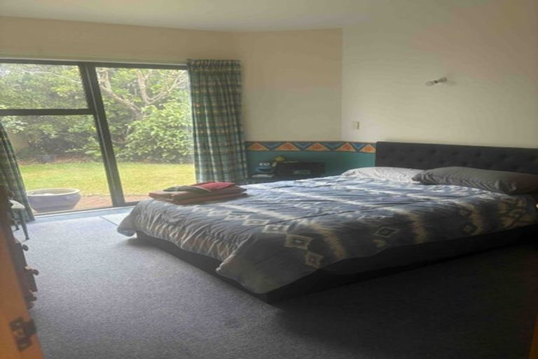 Photo of property in 19 George Gee Drive, Korokoro, Lower Hutt, 5012