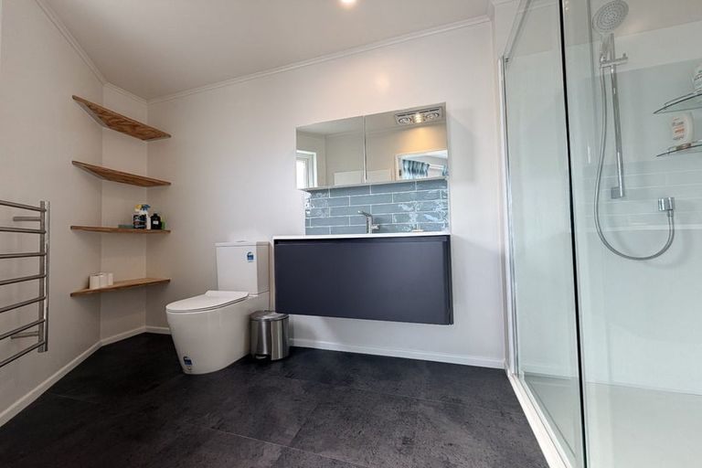 Photo of property in 4 School Road, Plimmerton, Porirua, 5026