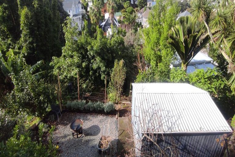 Photo of property in 32 Bond Street, Grey Lynn, Auckland, 1021