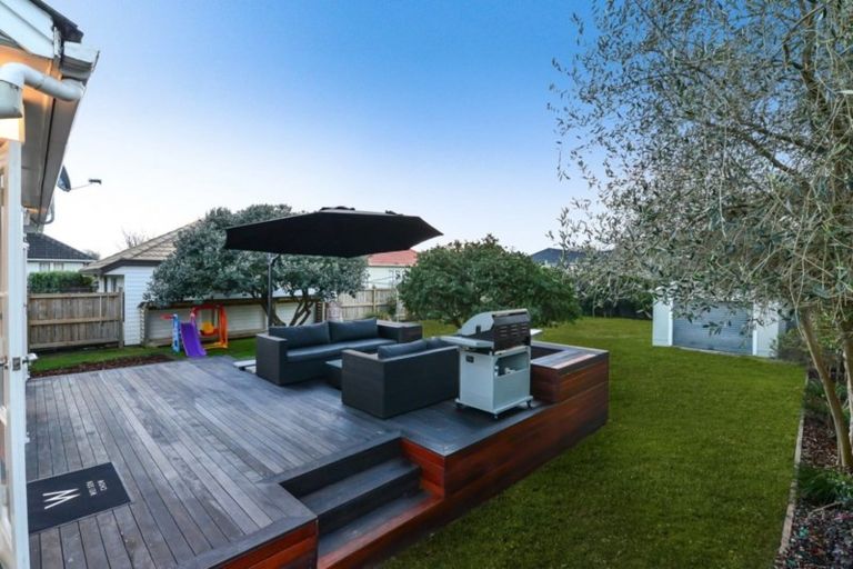 Photo of property in 3 Newall Street, Hamilton East, Hamilton, 3216