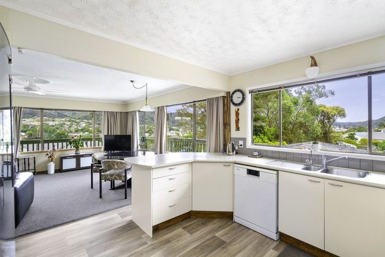Photo of property in 52 Hilltop Avenue, Morningside, Whangarei, 0110