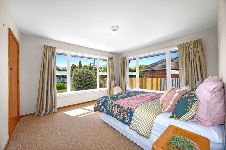 Photo of property in 26 Hudson Street, Bryndwr, Christchurch, 8053