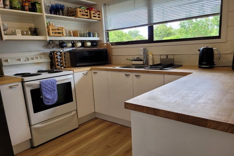 Photo of property in 156 East Street, Greytown, 5712