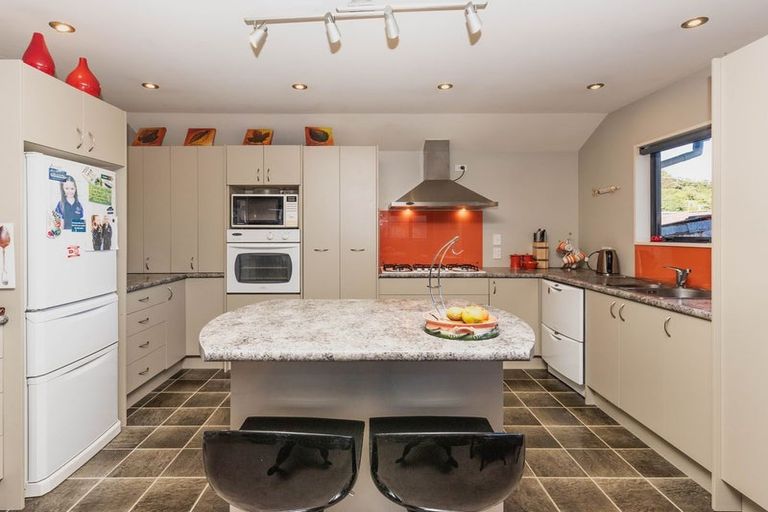 Photo of property in 100a Tasman Street, Karoro, Greymouth, 7805