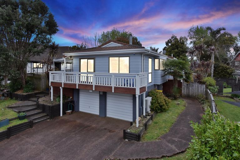 Photo of property in 171 Carnoustie Drive, Wattle Downs, Auckland, 2103
