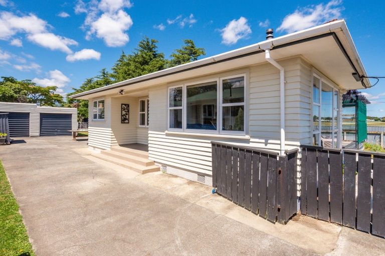 Photo of property in 2 Bowen Street, Levin, 5510