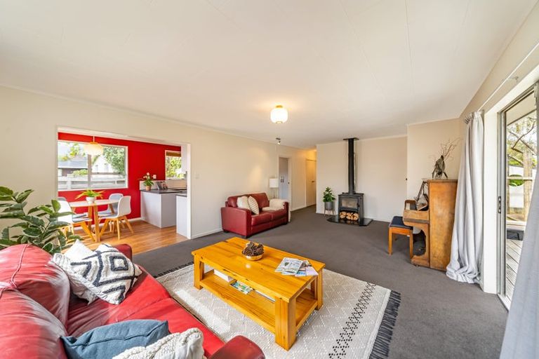 Photo of property in 114 California Drive, Totara Park, Upper Hutt, 5018