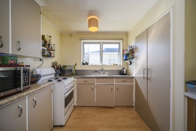 Photo of property in 23 Robinson Crescent, Westbrook, Palmerston North, 4412