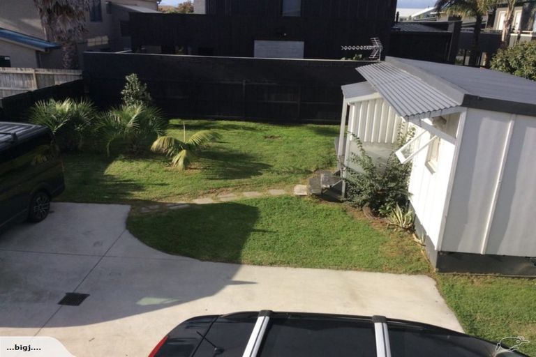 Photo of property in 490 Maunganui Road, Mount Maunganui, 3116