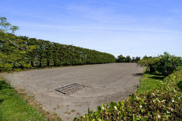 Photo of property in 325a Awai Road, Tarurutangi, New Plymouth, 4372