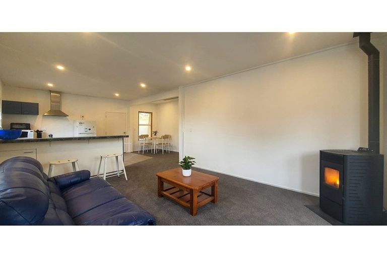 Photo of property in 102 Glen Road, The Glen, Dunedin, 9011