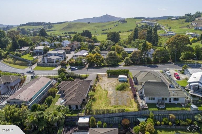 Photo of property in 44a Waikite Road, Welcome Bay, Tauranga, 3112