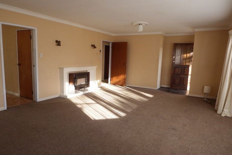 Photo of property in 34 Parkes Avenue, Saint Johns Hill, Whanganui, 4501