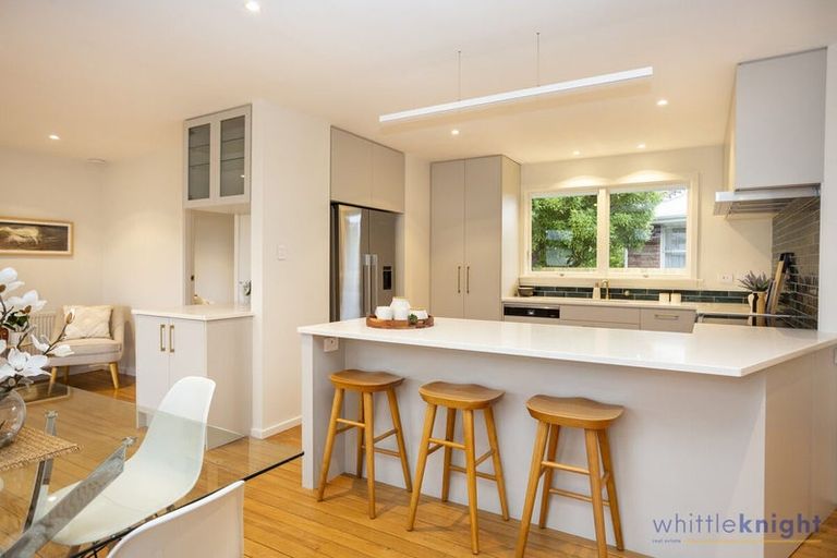 Photo of property in 14 Yeovil Place, St Albans, Christchurch, 8052
